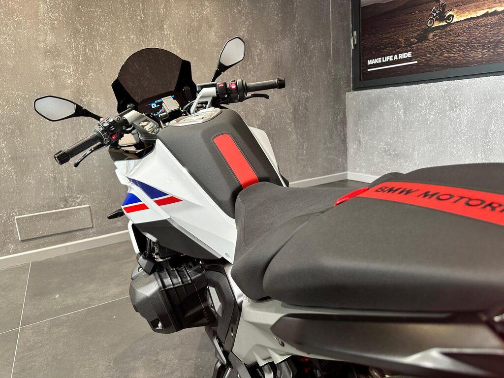 R 1300 RS