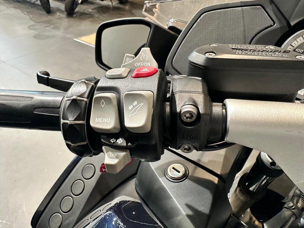 R 1200 RT