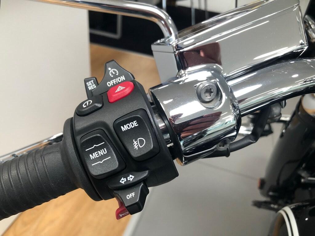 R 18