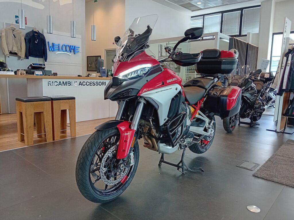 MULTISTRADA V4