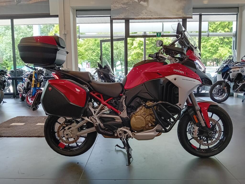 MULTISTRADA V4