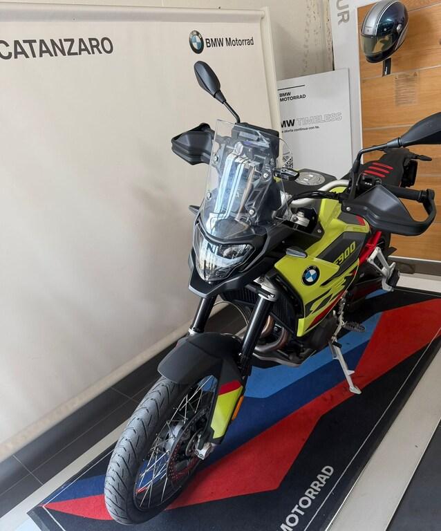 F 900 GS