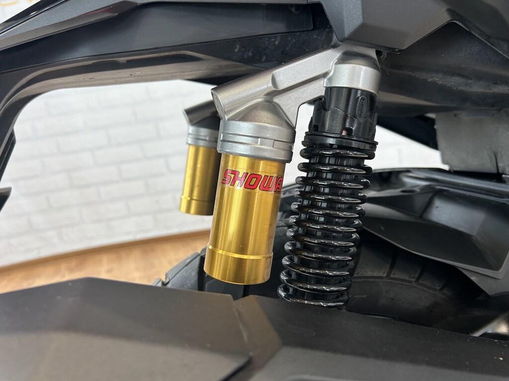 ADV 350