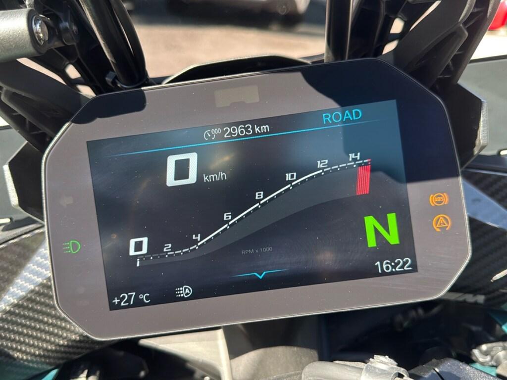 M 1000 XR