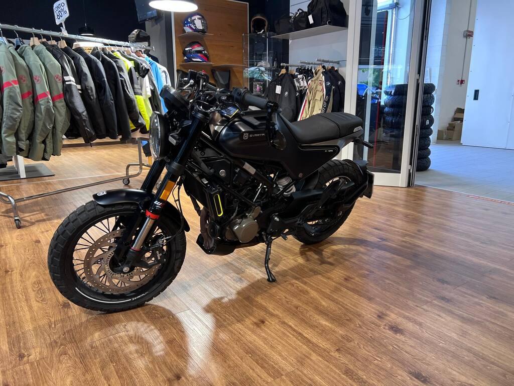 SVARTPILEN 125