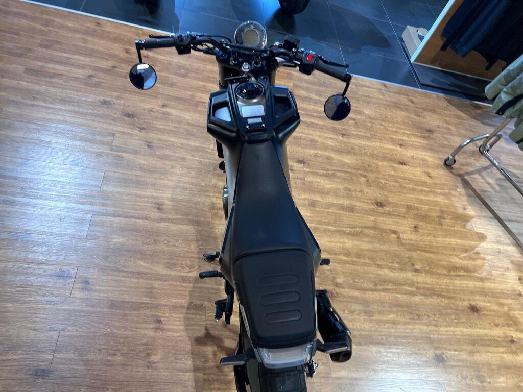 SVARTPILEN 125