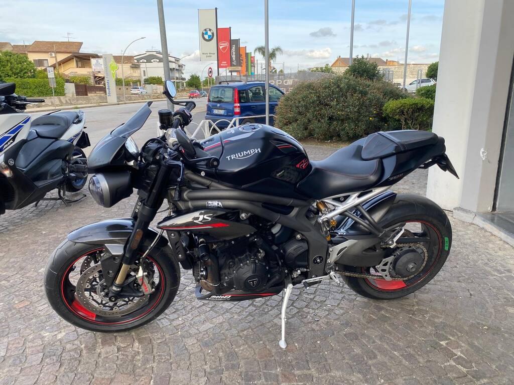 SPEED TRIPLE 1050