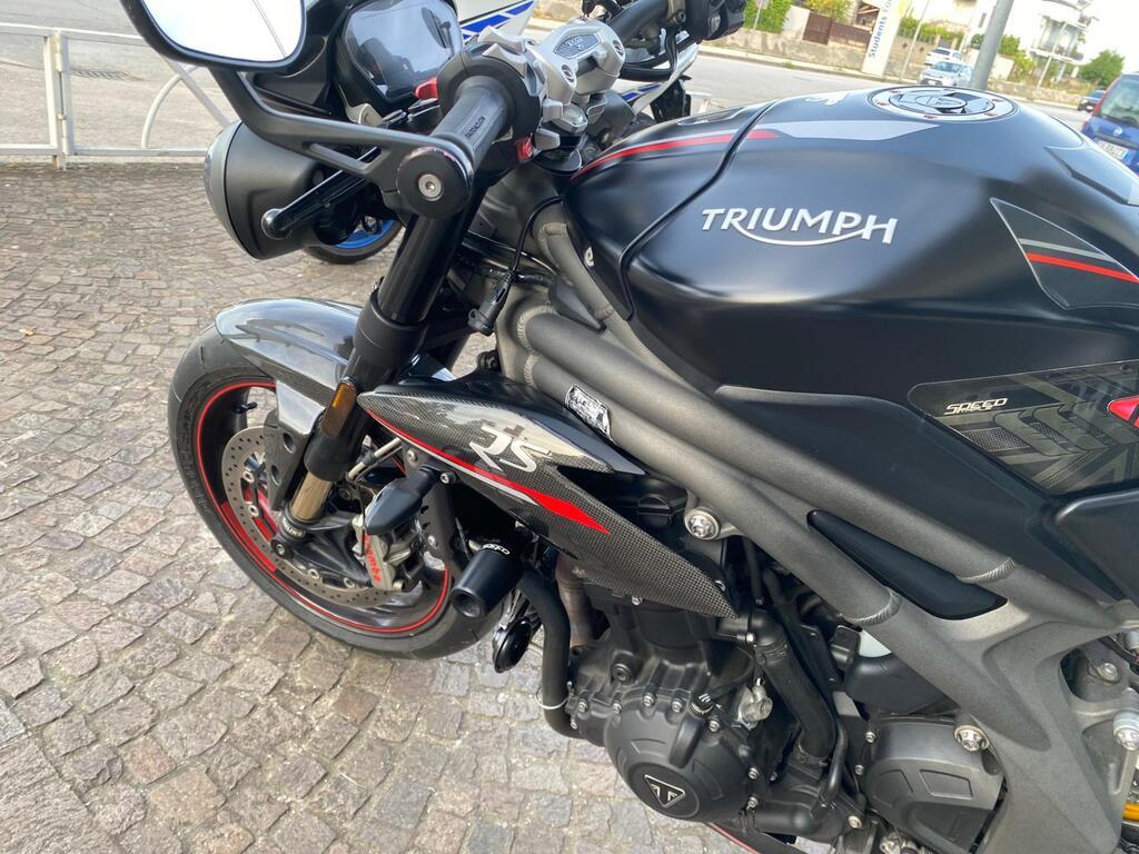 SPEED TRIPLE 1050