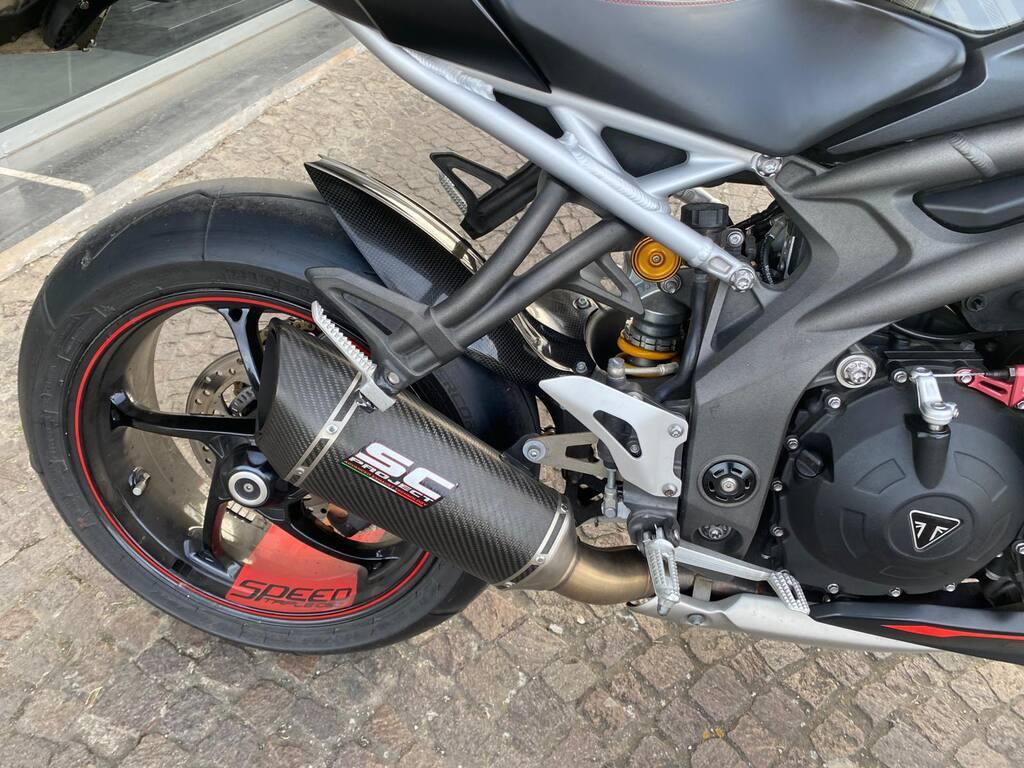 SPEED TRIPLE 1050