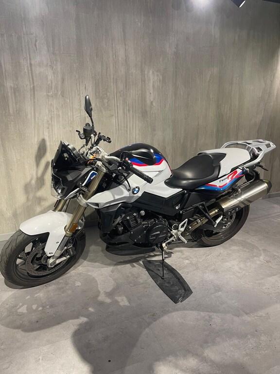 F 800 R