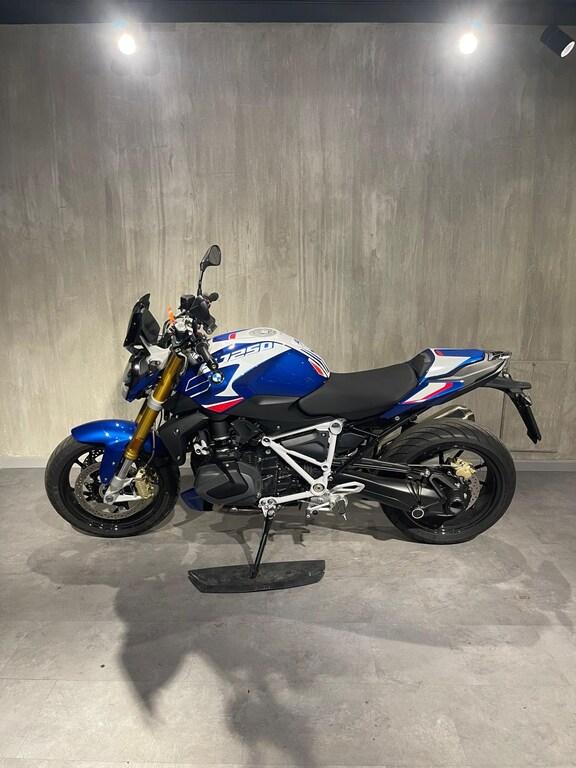 R 1250 R