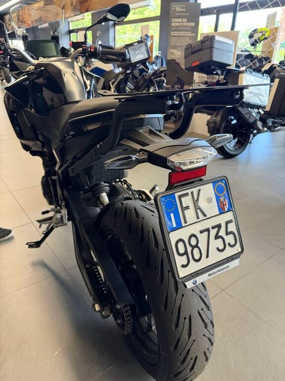 F 900 XR