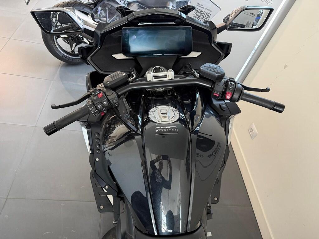 K 1600 B
