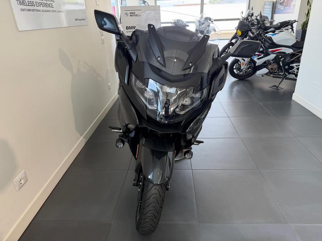 K 1600 B