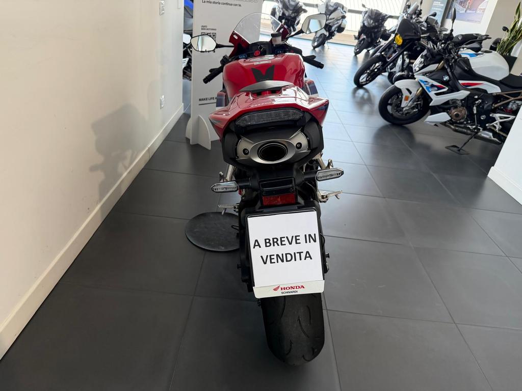 CBR 600 RR