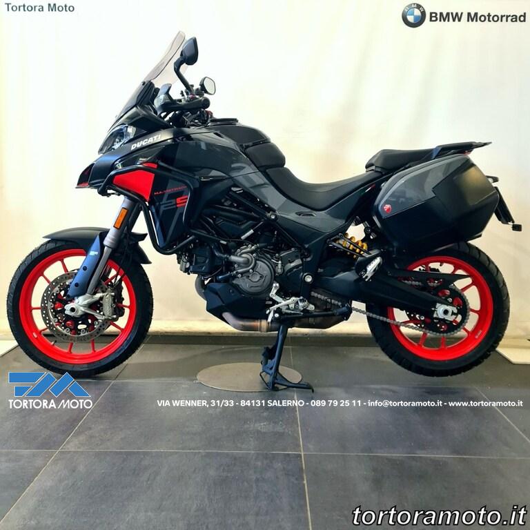 MULTISTRADA V2