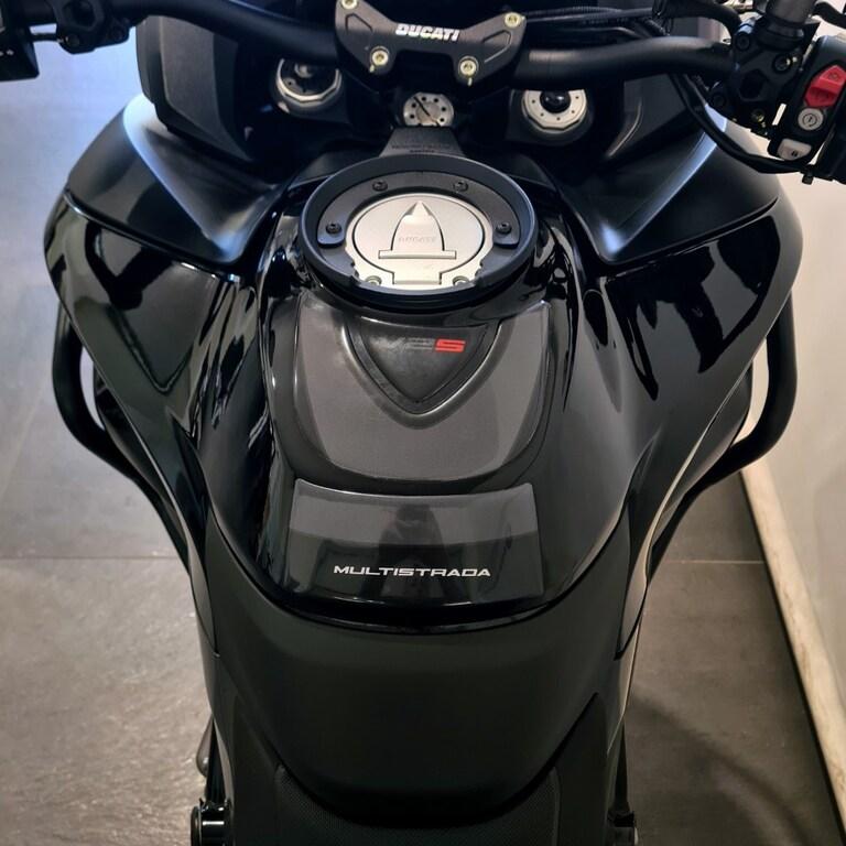 MULTISTRADA V2