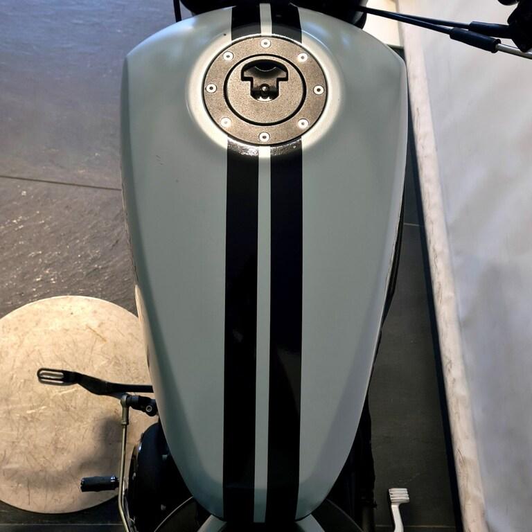XR 1200