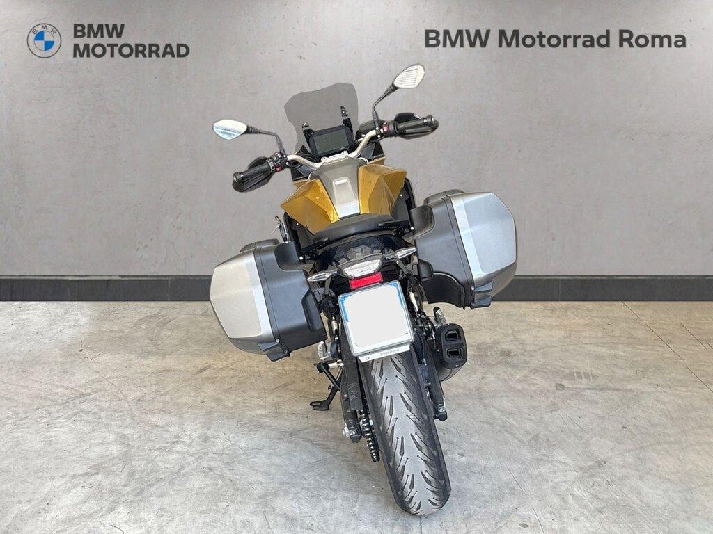 F 900 XR