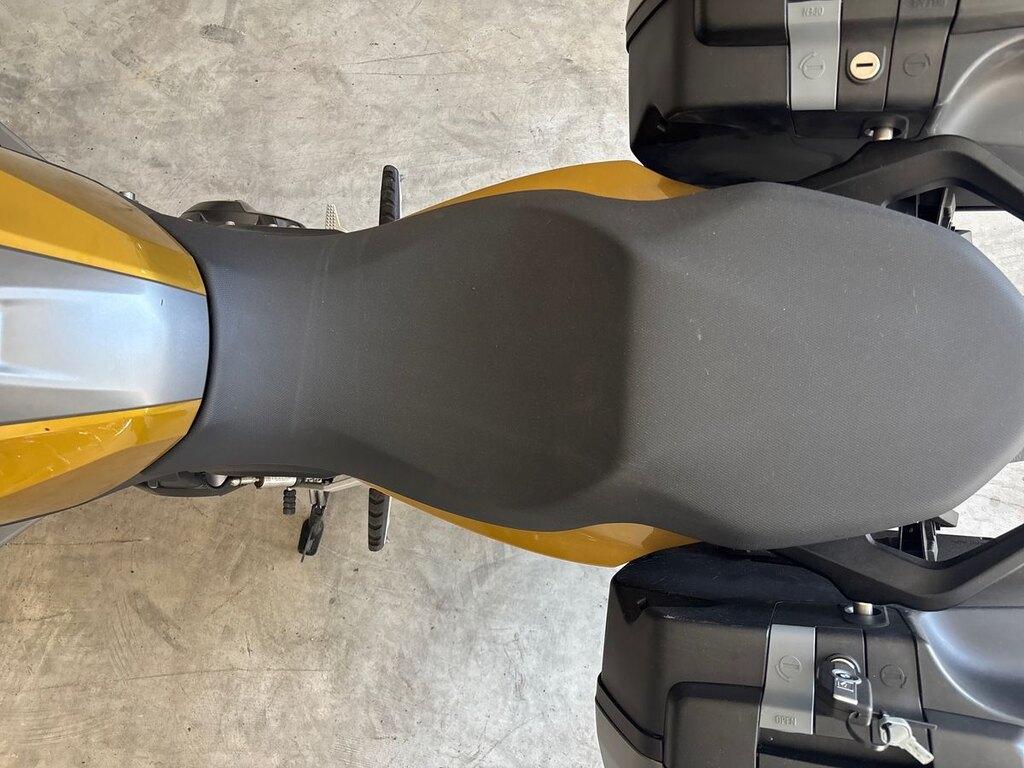 F 900 XR