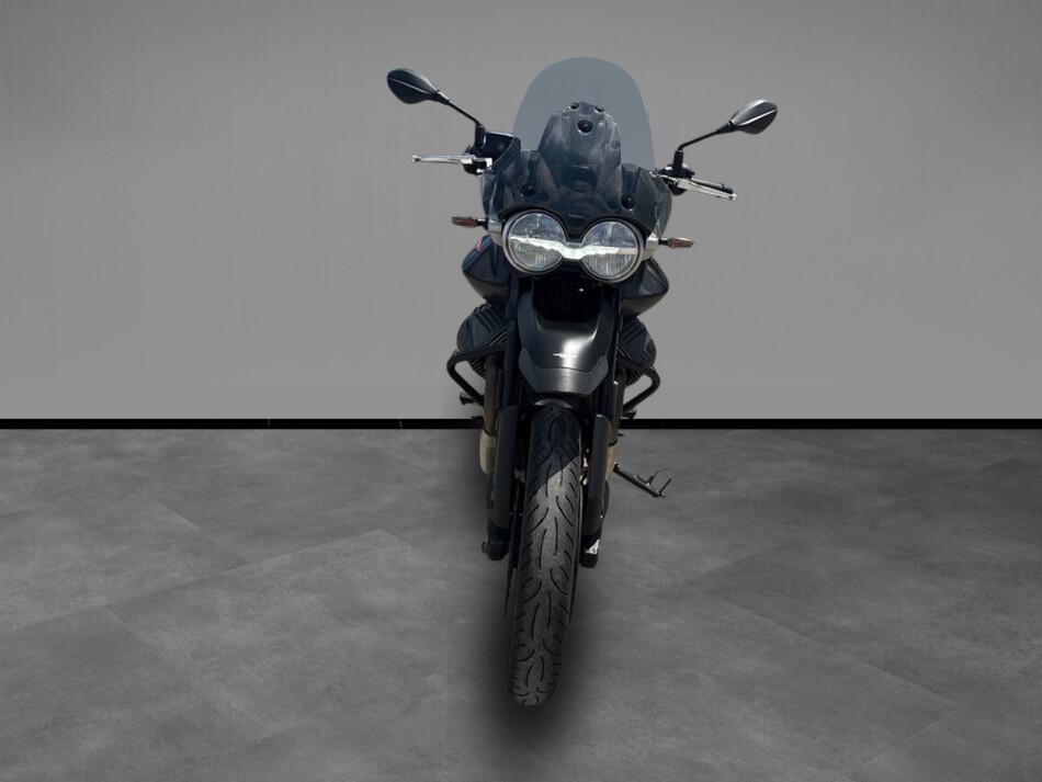 V85