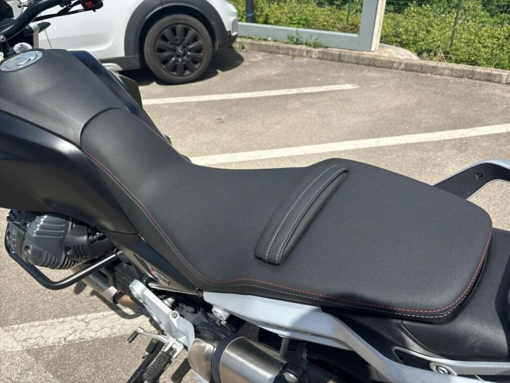 V85