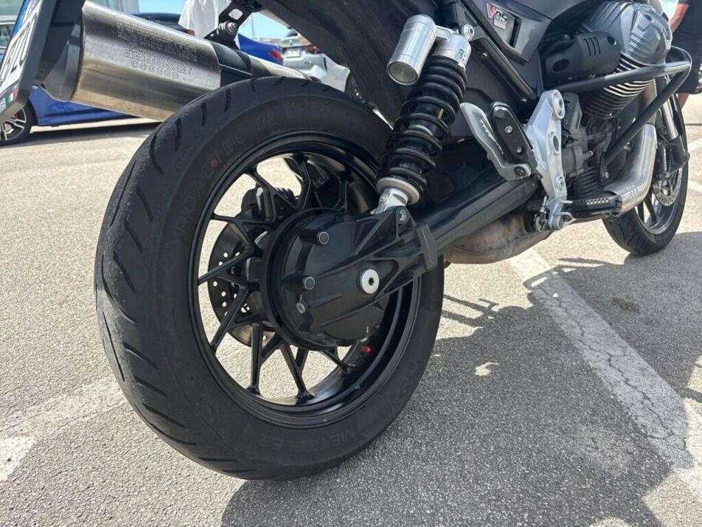 V85