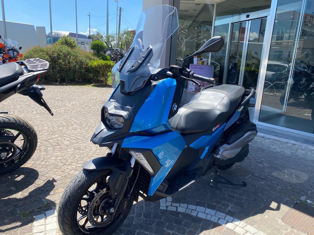 C 400 X