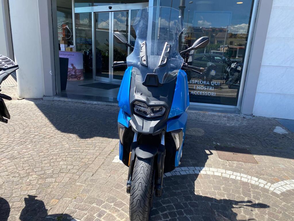 C 400 X