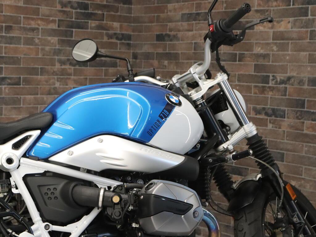R 1200 NINET