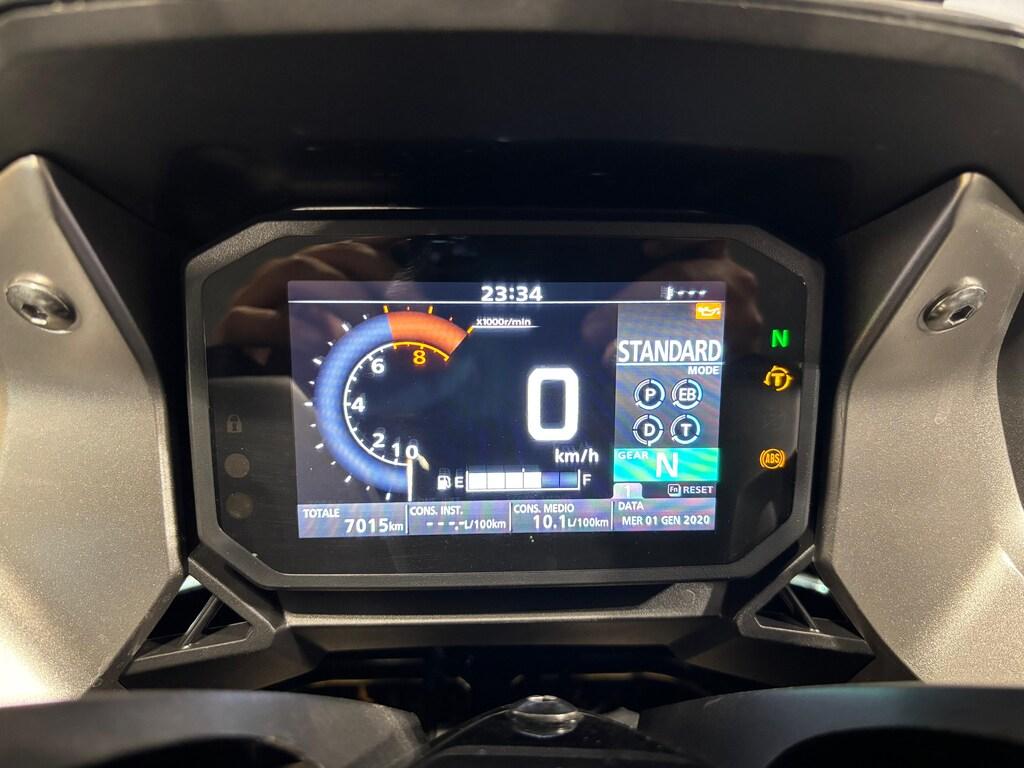 FORZA 750