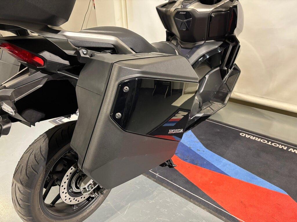 FORZA 750