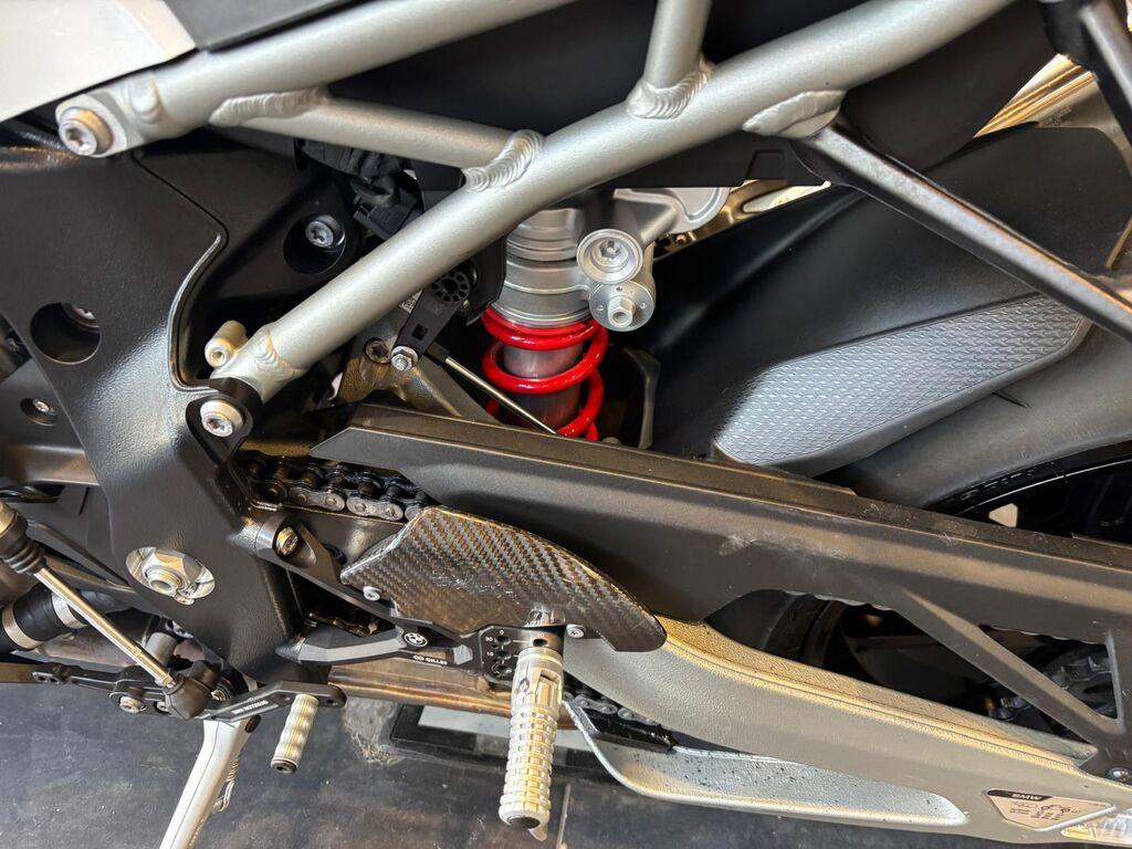 S 1000 RR