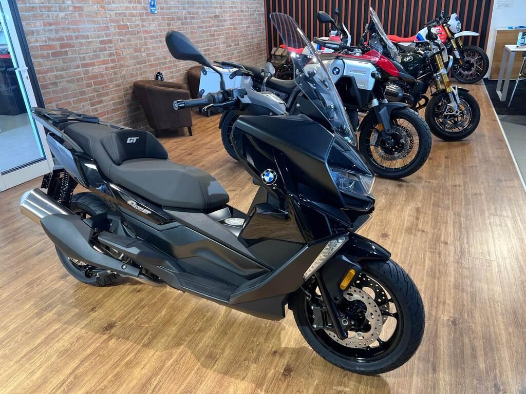 C 400 GT