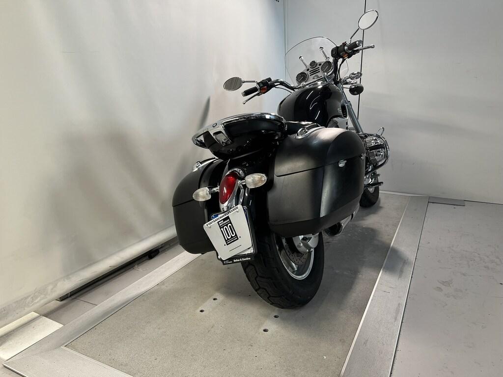 R 1200 C