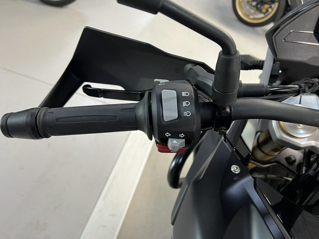 G 310 GS