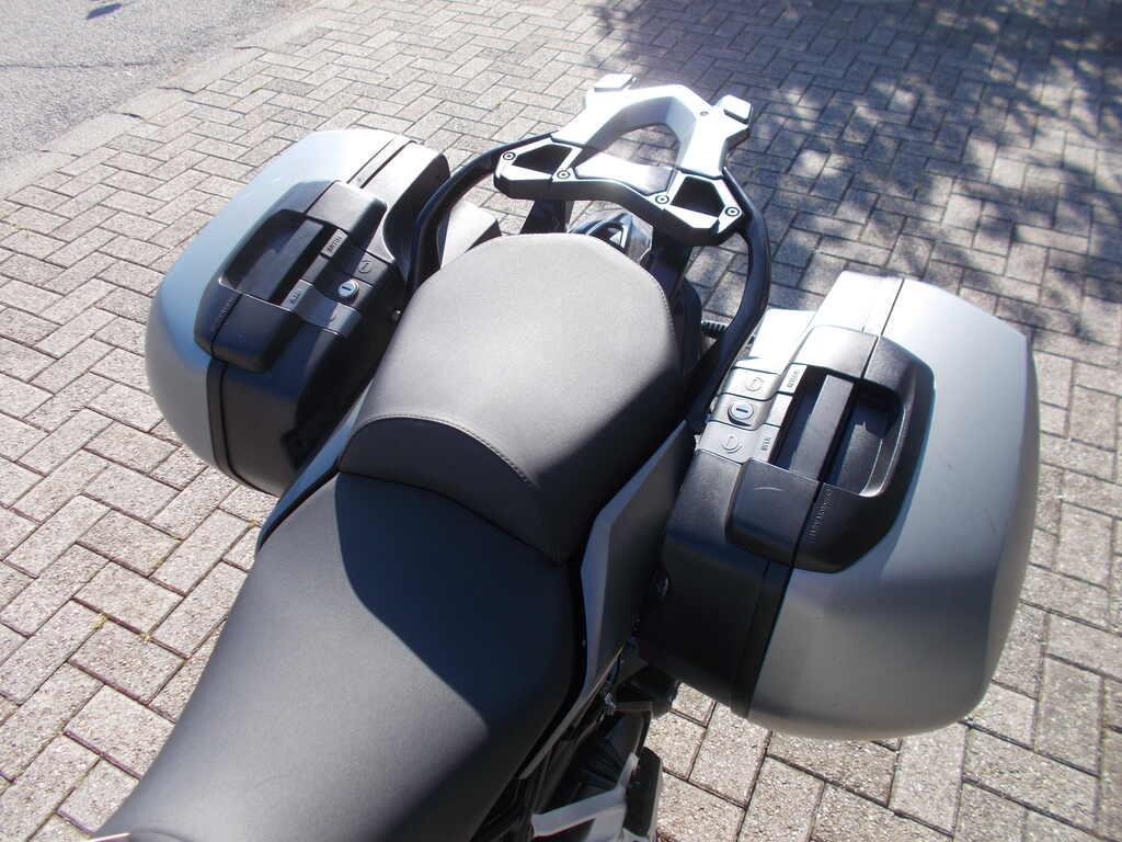 R 1200 RS