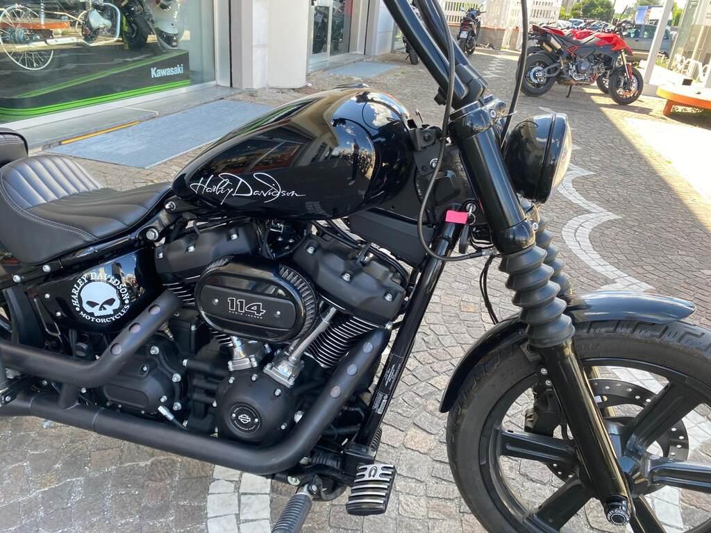STREET BOB 114 1868