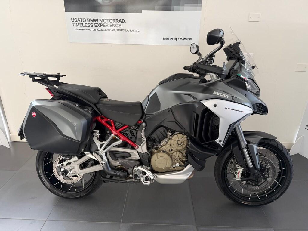 MULTISTRADA V4