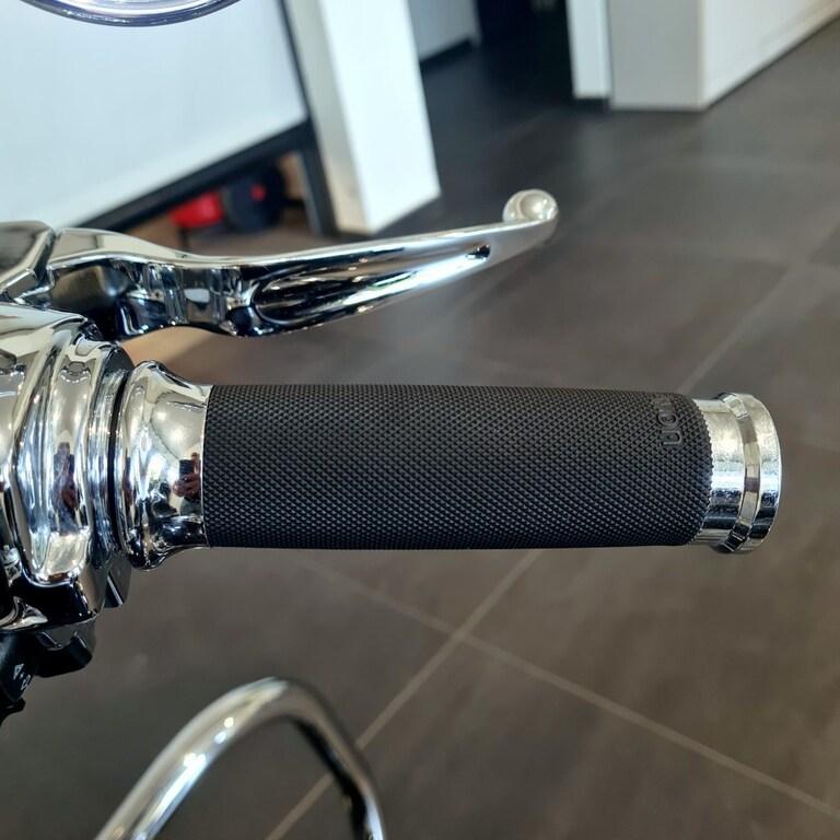 ROAD KING 1690