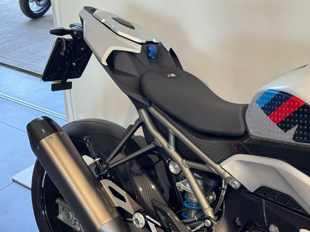 M 1000 R