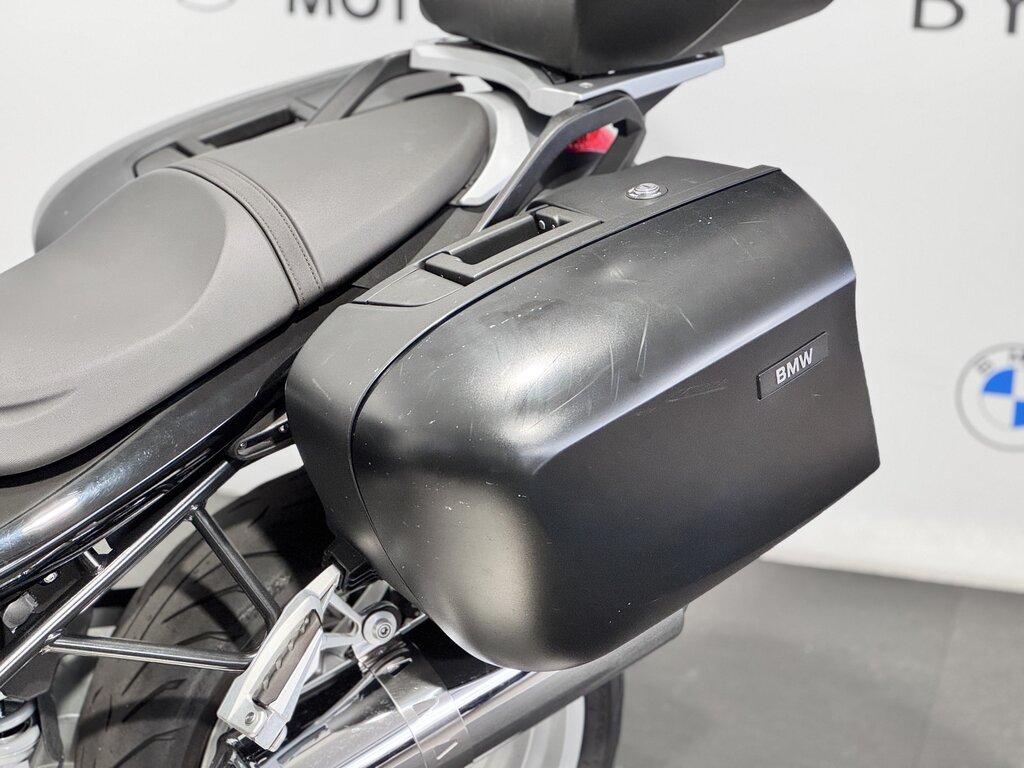 R 1200 R