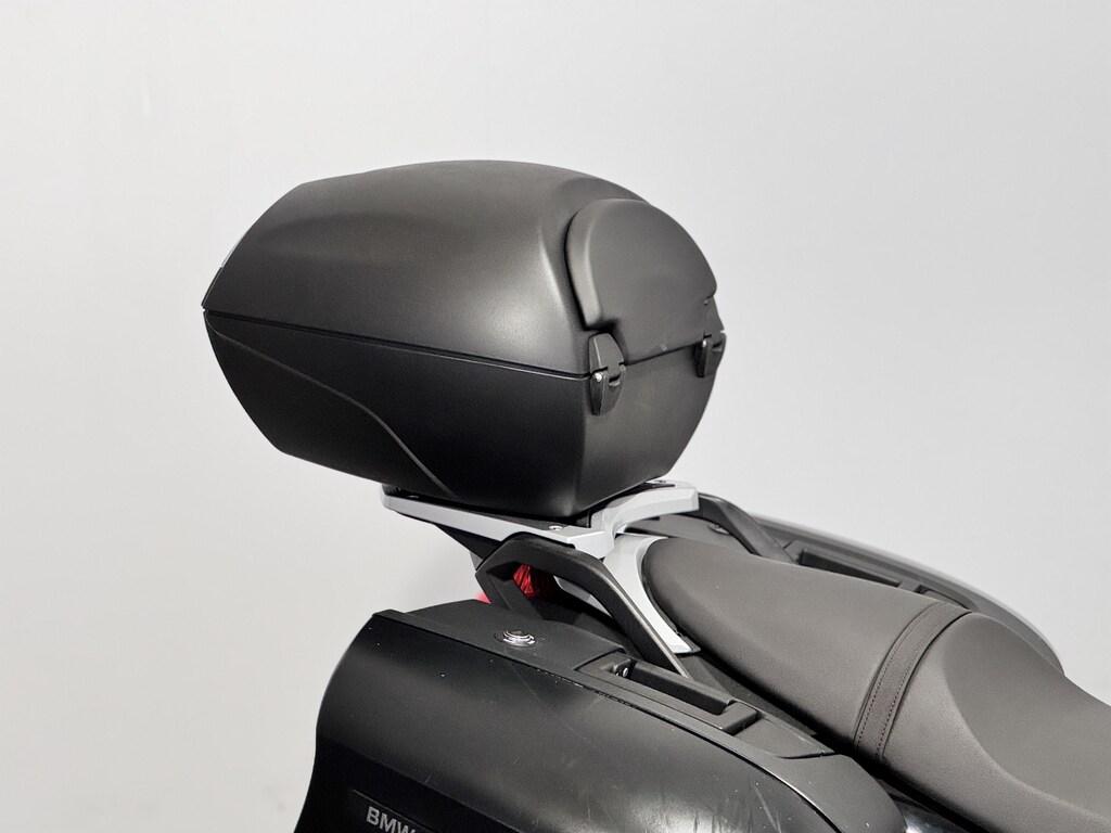 R 1200 R