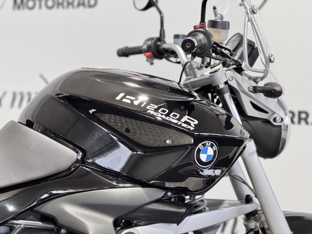 R 1200 R