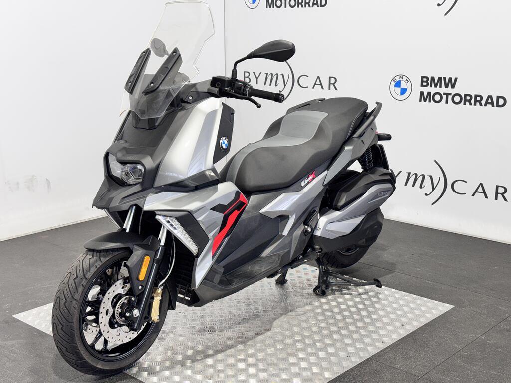 C 400 X