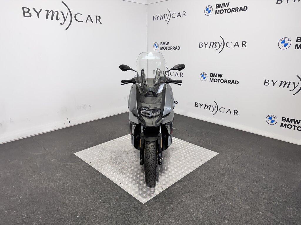 C 400 X