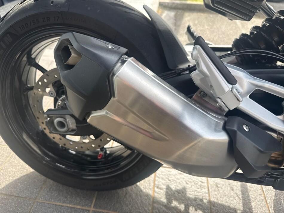 F 900 XR