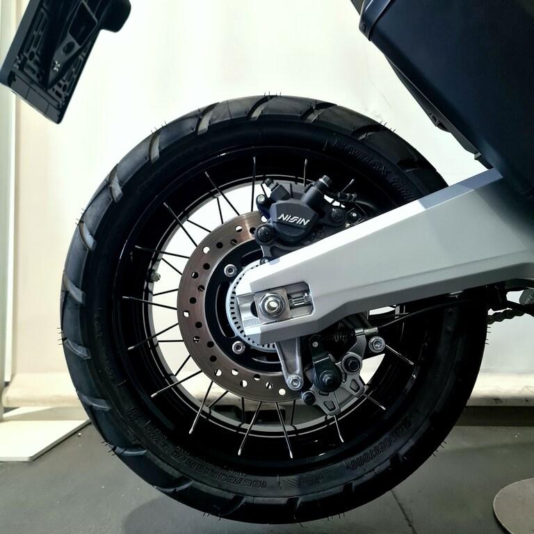 X-ADV 750