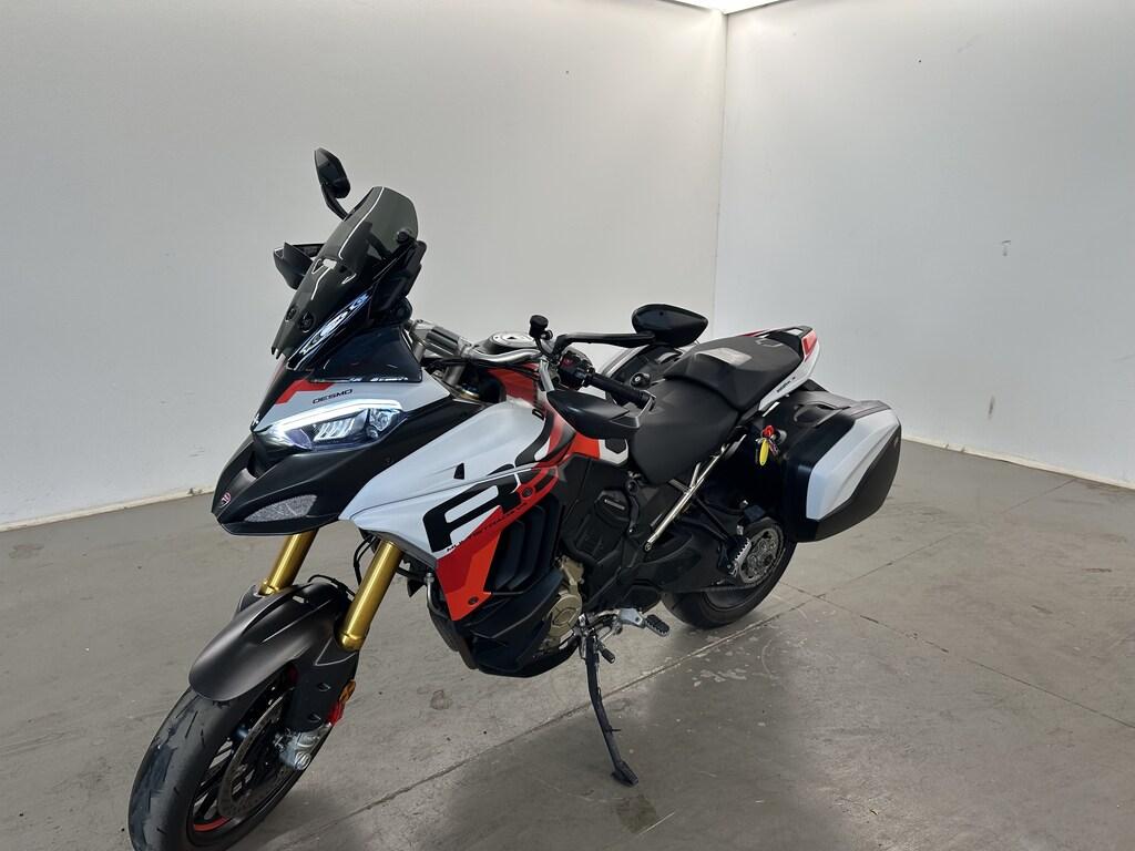 MULTISTRADA V4 RS