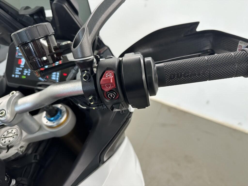 MULTISTRADA V4 RS
